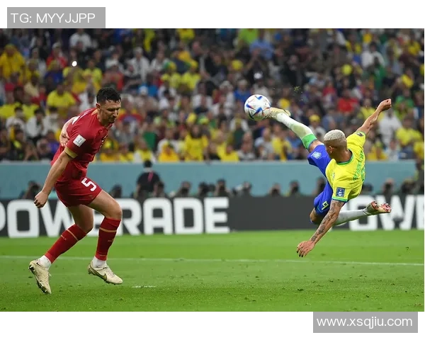 球星足球技能解析：从梅西的盘带到C罗的射门技巧全方位分析